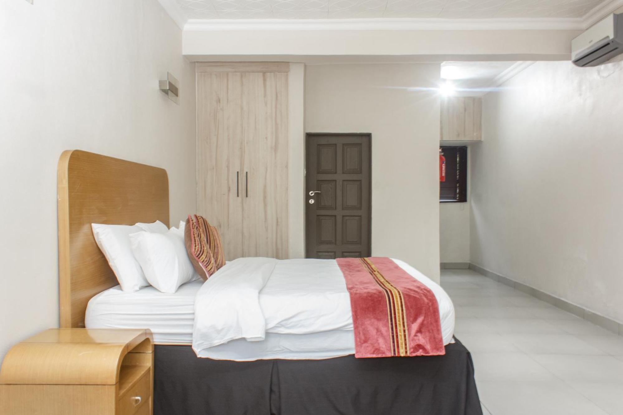 Cedar Place Limited Blantyre Extérieur photo