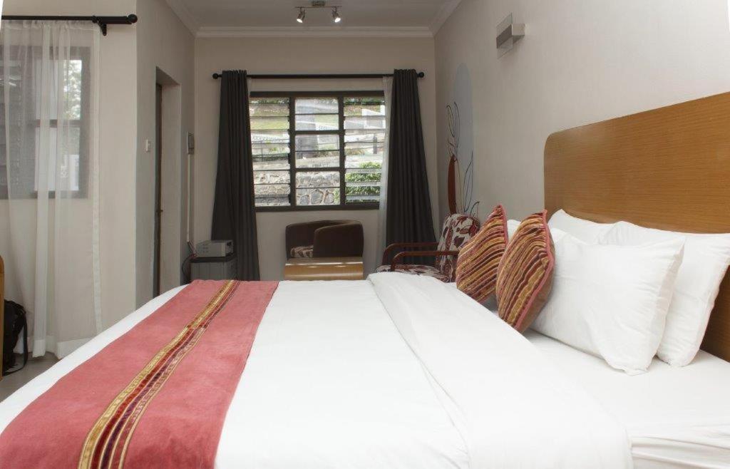 Cedar Place Limited Blantyre Extérieur photo
